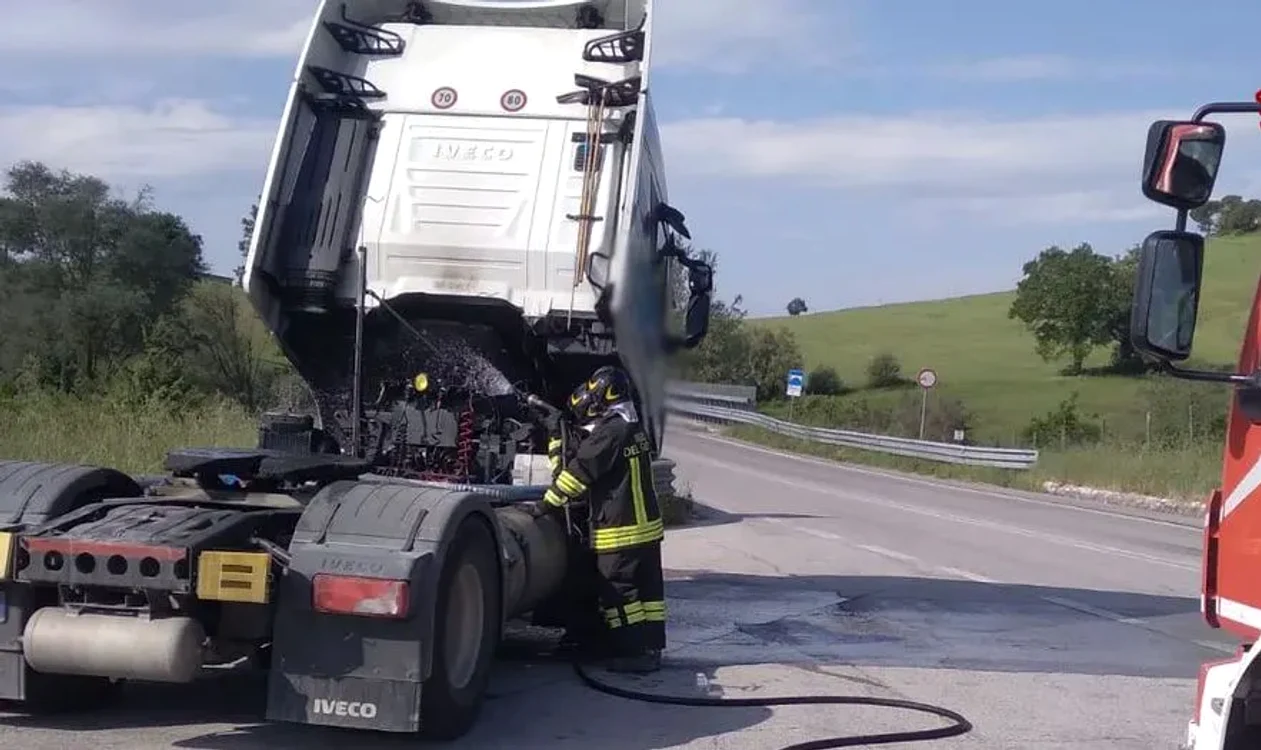 FOTO: Vigili Del Fuoco