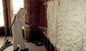 izolatii cu spuma poliuretanica jpeg