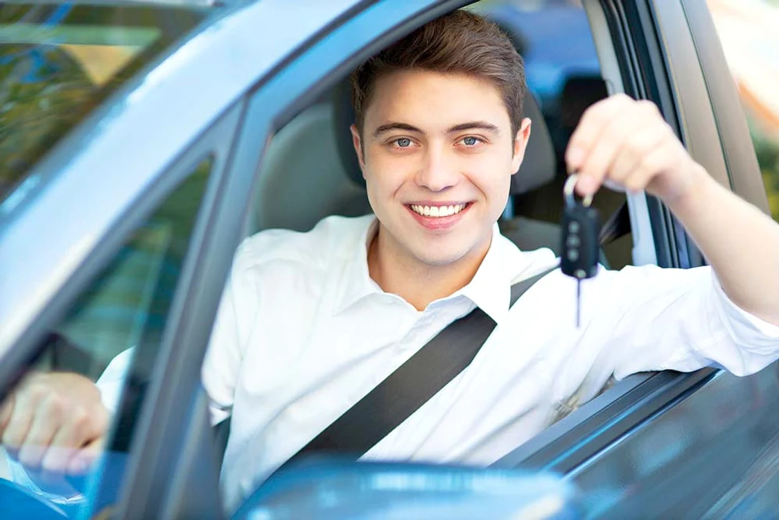 Anul acesta statul are la dispoziţie 100 de milioane de lei pentru a-i ajuta pe români să-şi cumpere pentru prima dată o maşină nouă