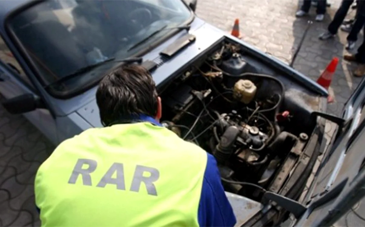 Nouă dintre autovehiculele controlate nu aveau efectuată inspecţia tehnică periodică FOTO: Arhivă