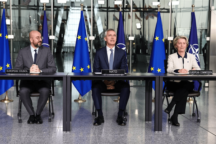 Declarația comună NATO-UE: Angajament pentru intensificarea cooperării în contextul războiului din Ucraina