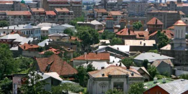 Târgovişte, case  la preţuri domneşti