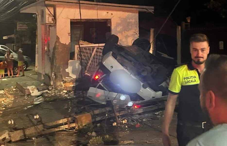 Accident mortal lângă București. Doi tineri au murit pe loc 