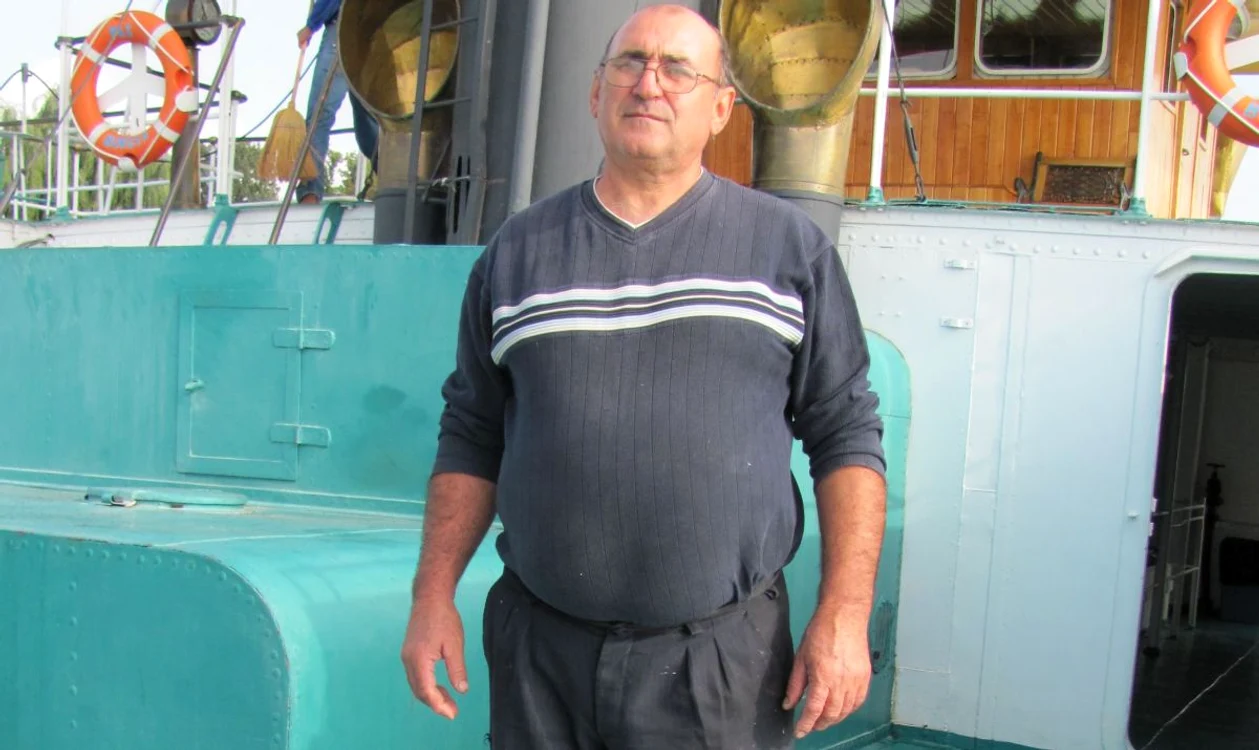 Ilie Mogoş este şef mecanic motoare cu abur