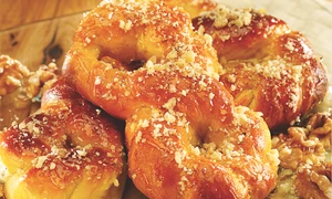 1 mucenici moldovenesti cu miere si nuca png png