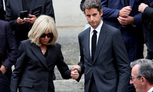 Brigitte Macron supărată, în doliu   profimedia 1023986937 jpg
