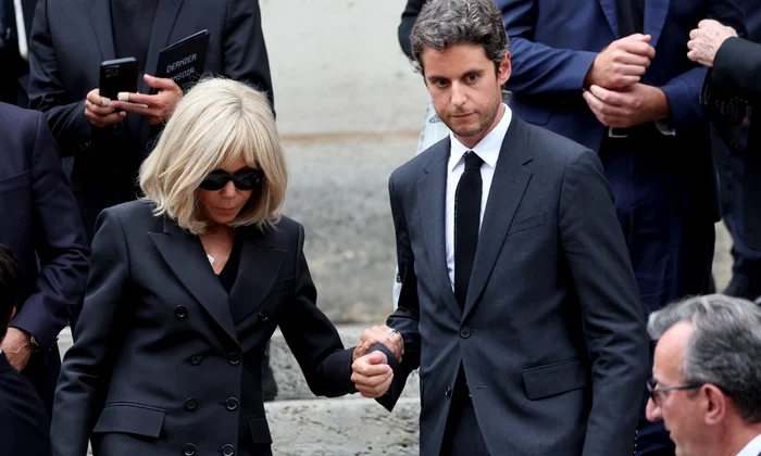 Brigitte Macron supărată, în doliu   profimedia 1023986937 jpg
