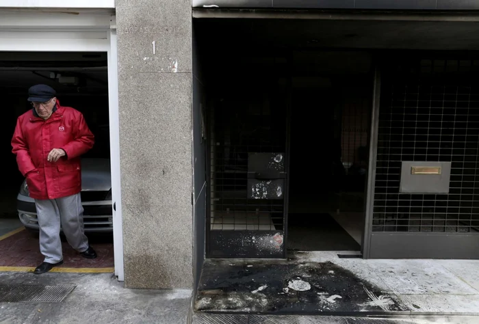 Imobile au suferit pagube materiale în urma atacului cu dispozitive incendiare FOTO Reuters