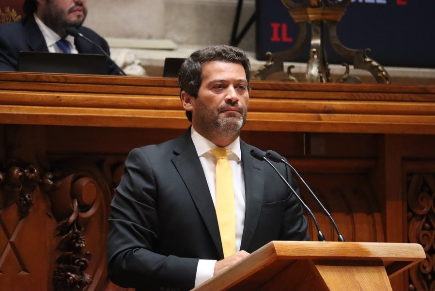 Ascensiune a extremei drepte în Portugalia. Cine este André Ventura, liderul Partidului Chega (Destul!) 