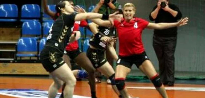 Braşov: Liga Campionilor: SPR Lublin - Rulmentul 30-24