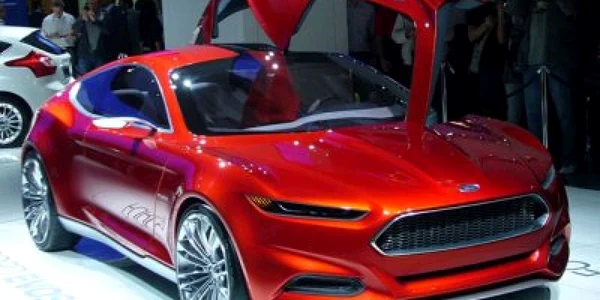 Maşina concept Ford Evos