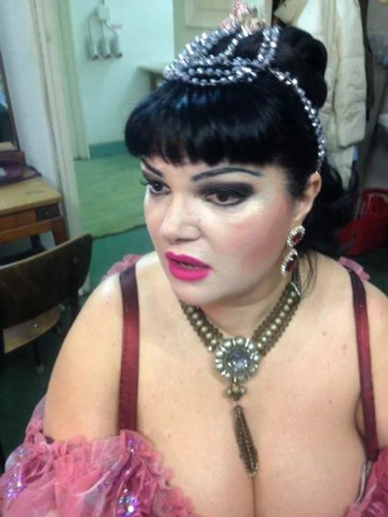 
    Ozana Barabancea (Foto: Facebook)  