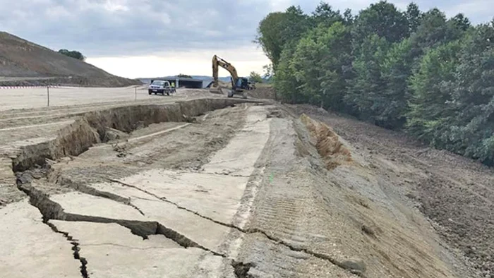 Lotul 3 din Lugoj-Deva urma să fie gata în august, dar lucrarea s-a surpat