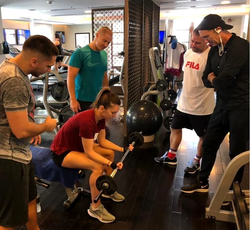 
    Simona Halep l-a avut alături pe Darren Cahill la primul antrenament al sezonuluiFOTO: Instagram  