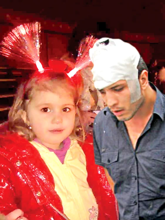 
    Alesia a căzut victimă cruzimii tatălui său  