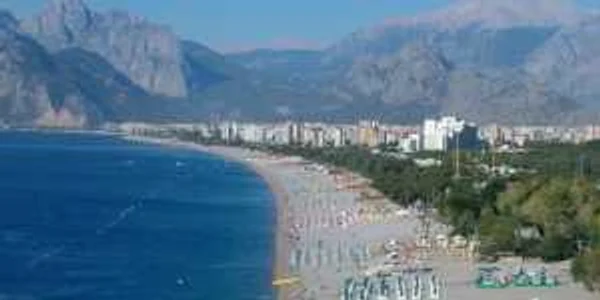 Christian Tour garantează preţul minim pe Antalya!