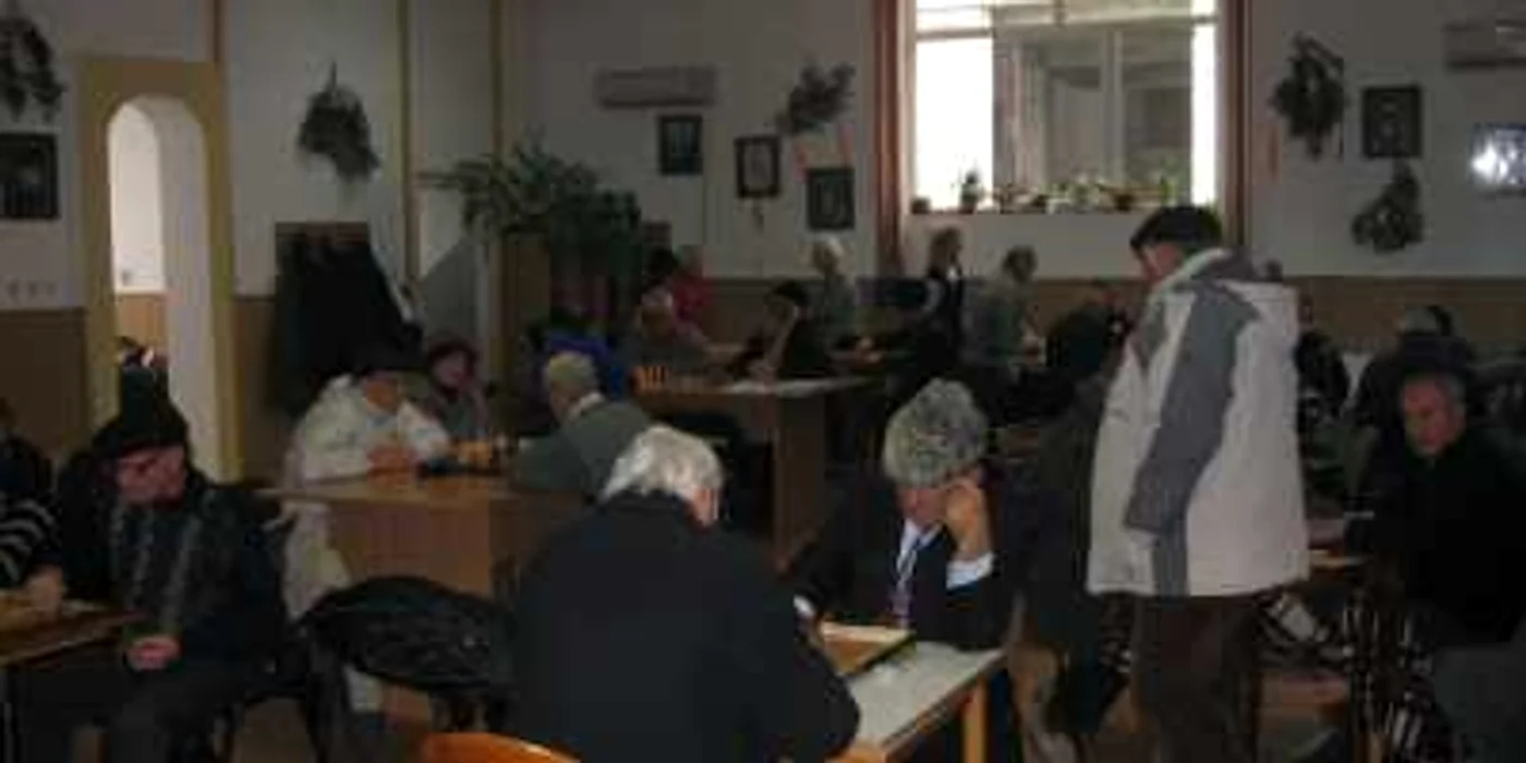 Numărul pensionarilor care vin la club a crescut de câteva ori