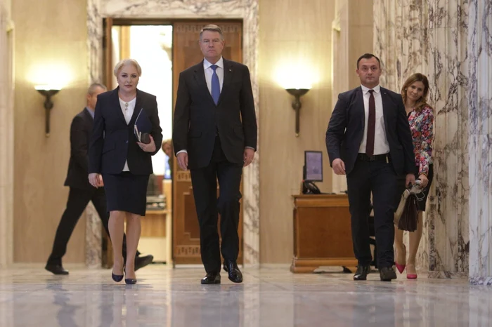 Viorica Dăncilă şi Klaus Iohannis. FOTO Inquam Photos