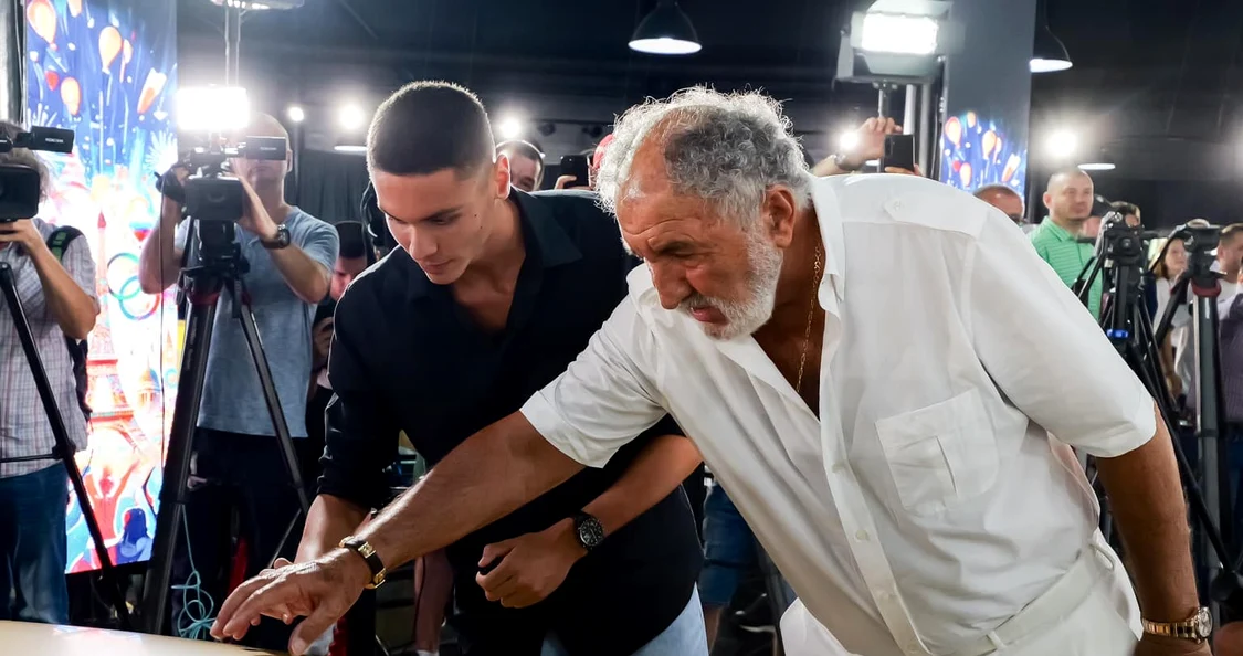 David Popovici și Ion Țiriac Foto/Arhivele Adevărul 