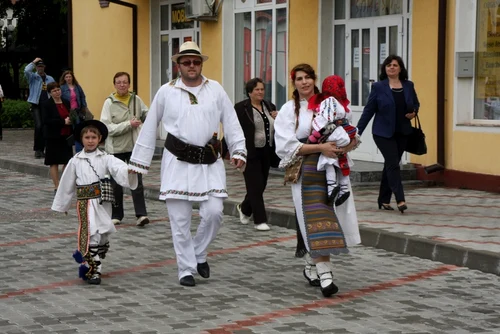 record mondial costum popular bistrita 1