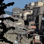 Case de vacanta ifetine de un euro in Italia