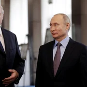 Aleksandr Lukasenko si Vladimir Putin Михаил Метцель/ТАСС
