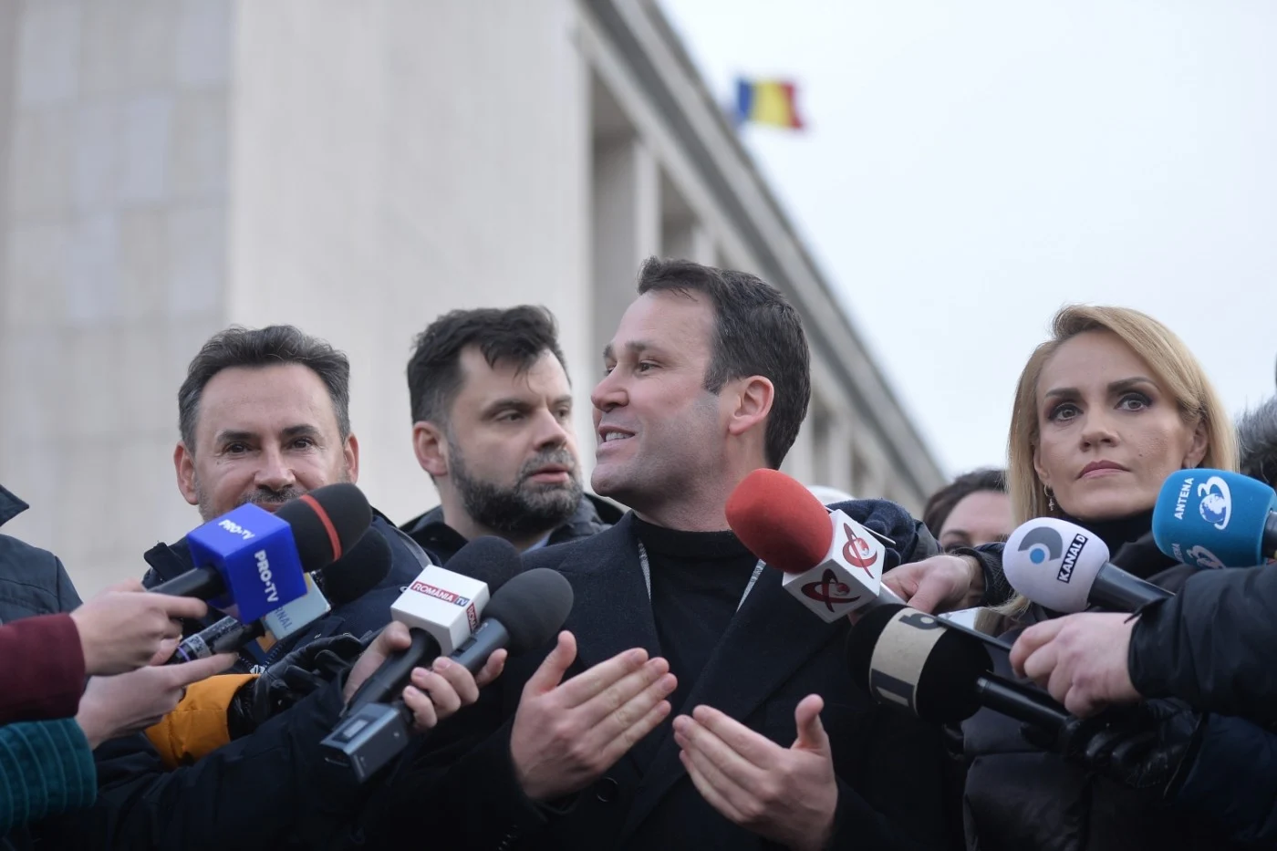 Ce spune Robert Negoiță despre Gabriela Firea ca potențial candidat PSD la Primăria Capitalei, în locul lui Băluță: „O figură foarte bună în Parlamentul European”