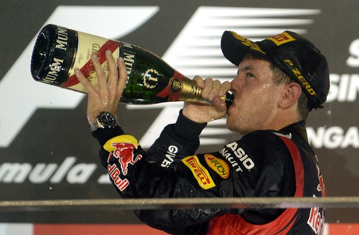 Sebastian Vettel, câştigătorul Marelui Premiu din Singapore. FOTO Mediafax