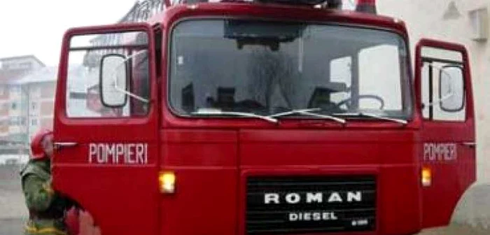 Satu Mare: Incendiu într-un apartament de pe strada Humuleşti
