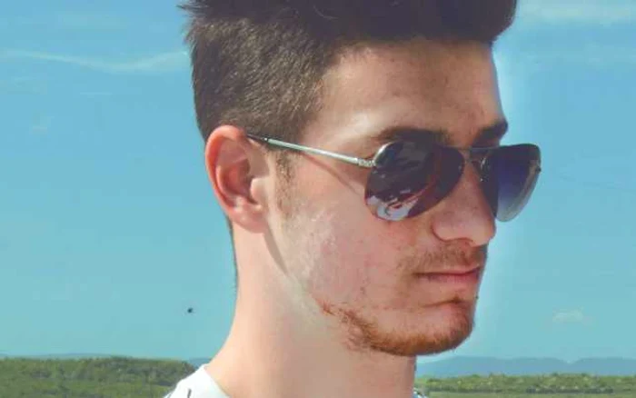 Andrei Militaru a preferat să rămână în Târgu Jiu FOTO https://www.facebook.com/AndreiMilitaru95