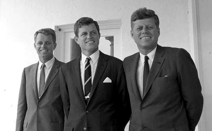 Fraţii Kennedy au studiat multe frumuseţi de-a lungul timpului.