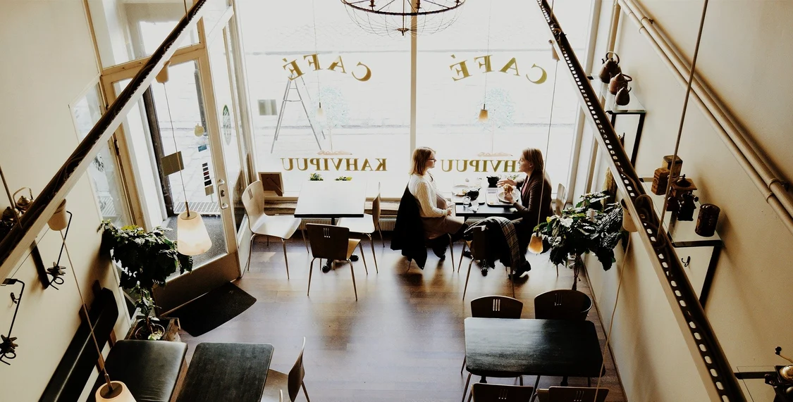 Patronii de terase și restaurante din Timișoara se confruntă cu o criză de personal FOTO Pixabay