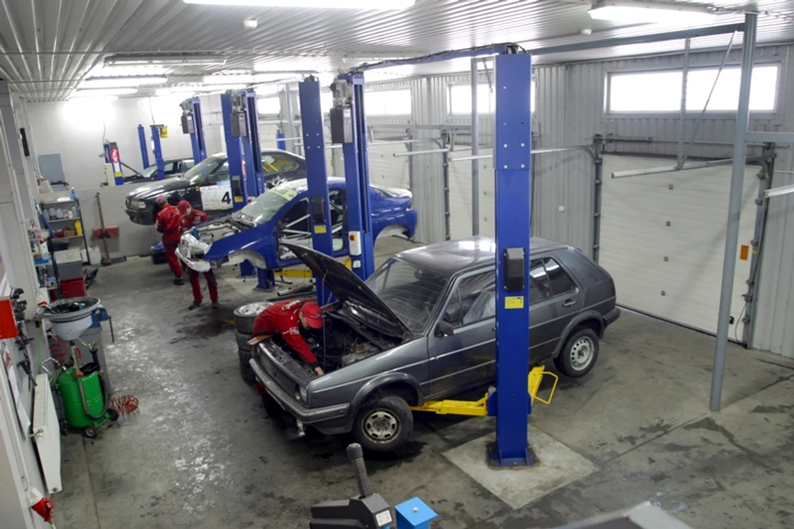 
    Service auto  
