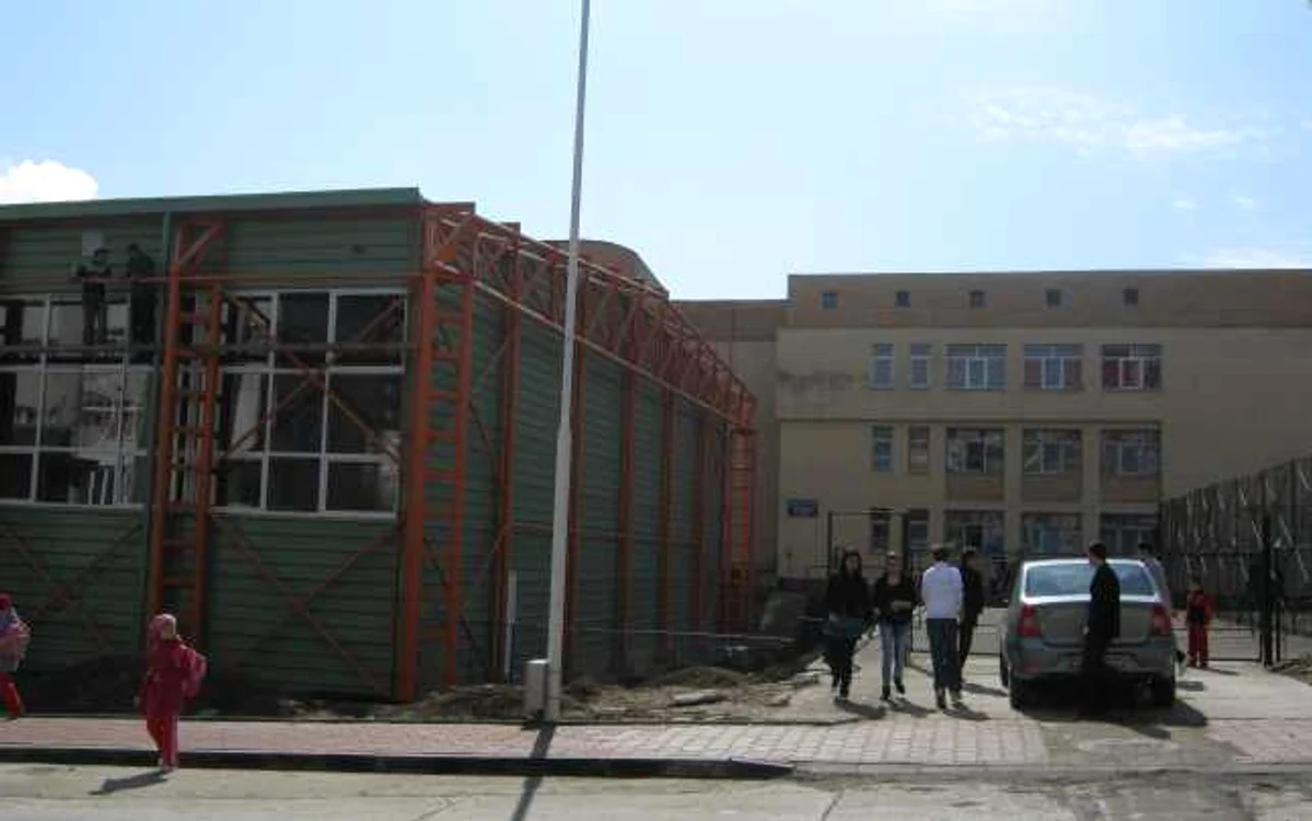 Program redus la sala de sport a Şcolii "Ion Creangă" Suceava pe timp de iarnă