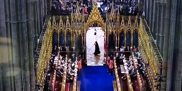 „Moartea cu coasa“, văzută la încoronarea regelui Charles al III lea  Foto Captură video Twitter jpg