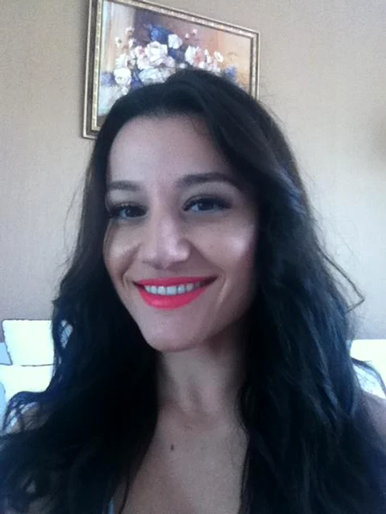 
    Claudia şi-a dorit foarte mult să devină mamăSursă foto:Facebook  