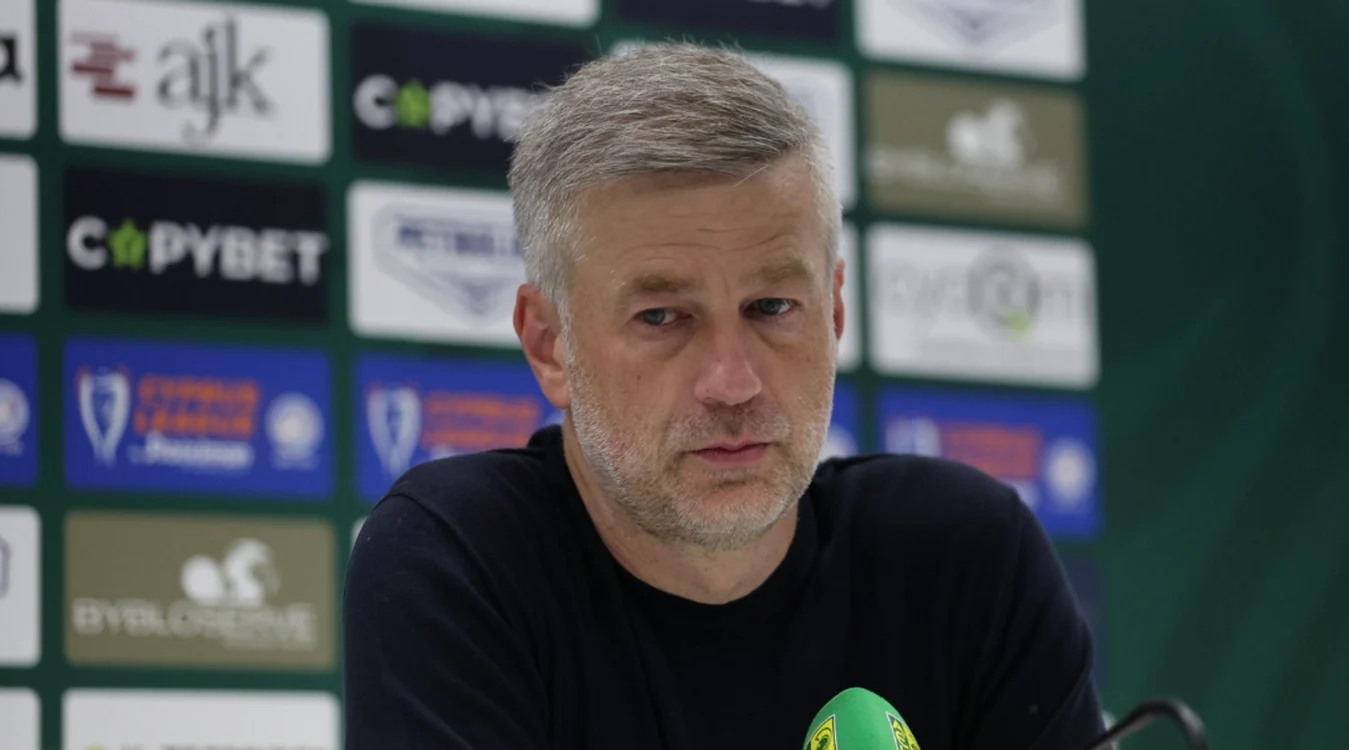 Edi Iordănescu, criticat în Polonia. Foto legia.net