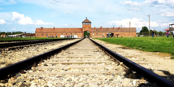 Lagărul de concentrare de la  Auschwitz FOTO SHUTTERTOCK