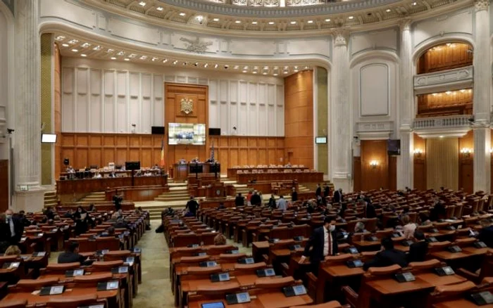 
    Alegerile parlamentare au avut loc la 6 decembrie 2020  