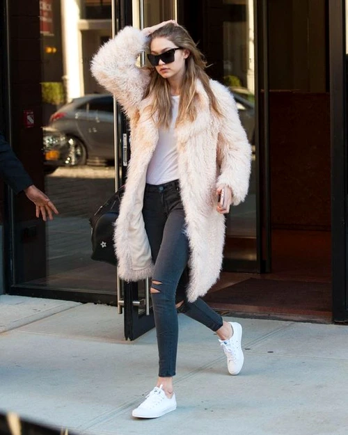 1 dark denim in gray with pink fur coat gigi hadid outfit jpg jpeg