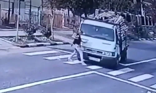 lovita camion trecere jpg