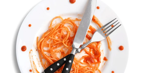 mancare spaghete foto shutterstock