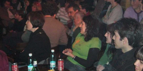 Întâlnire în Pub