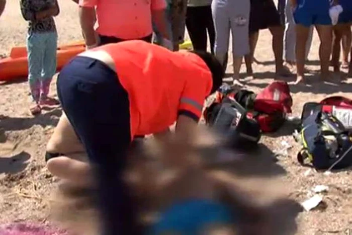 Medicii s-au chinuit în zadar zeci de minute să-l resusciteze pe Ion EnescuCaptură: neptun tv