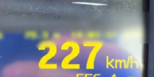 depistat cu o viteza de 227 de kmh pe A0 foto politia romana png