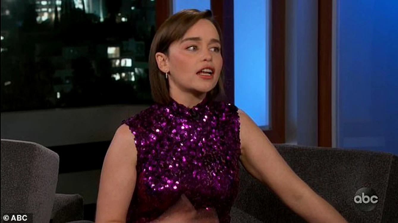 emilia clarke scene de sex jpg jpeg