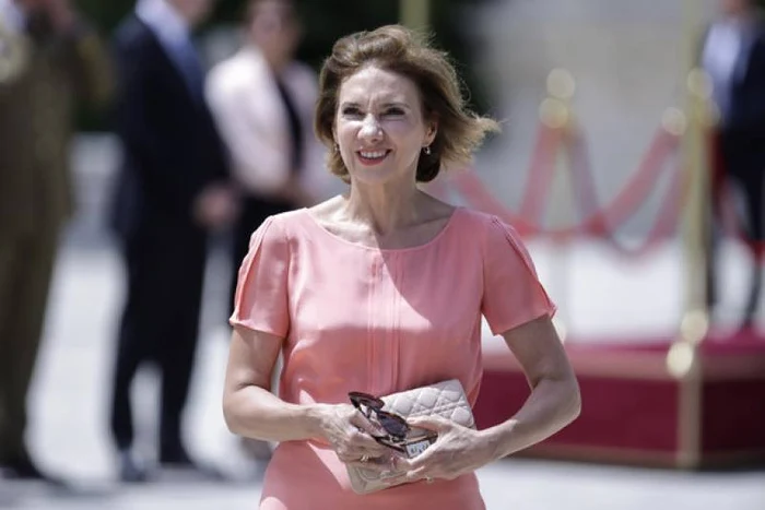 Carmen Iohannis jpeg