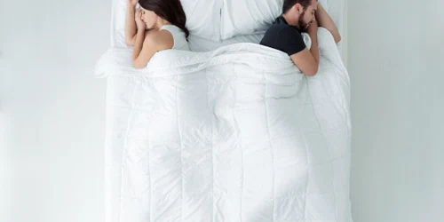 cuplu care doarme  foto   Shutterstock jpg