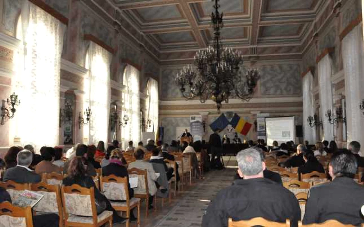 Evenimentul a fost găzduit de Primăria Zalău FOTO Fundaţia Naţională a Tinerilor Manageri