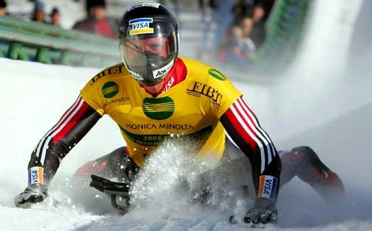 
    Skeletonul face deliciul sporturilor de iarnă  